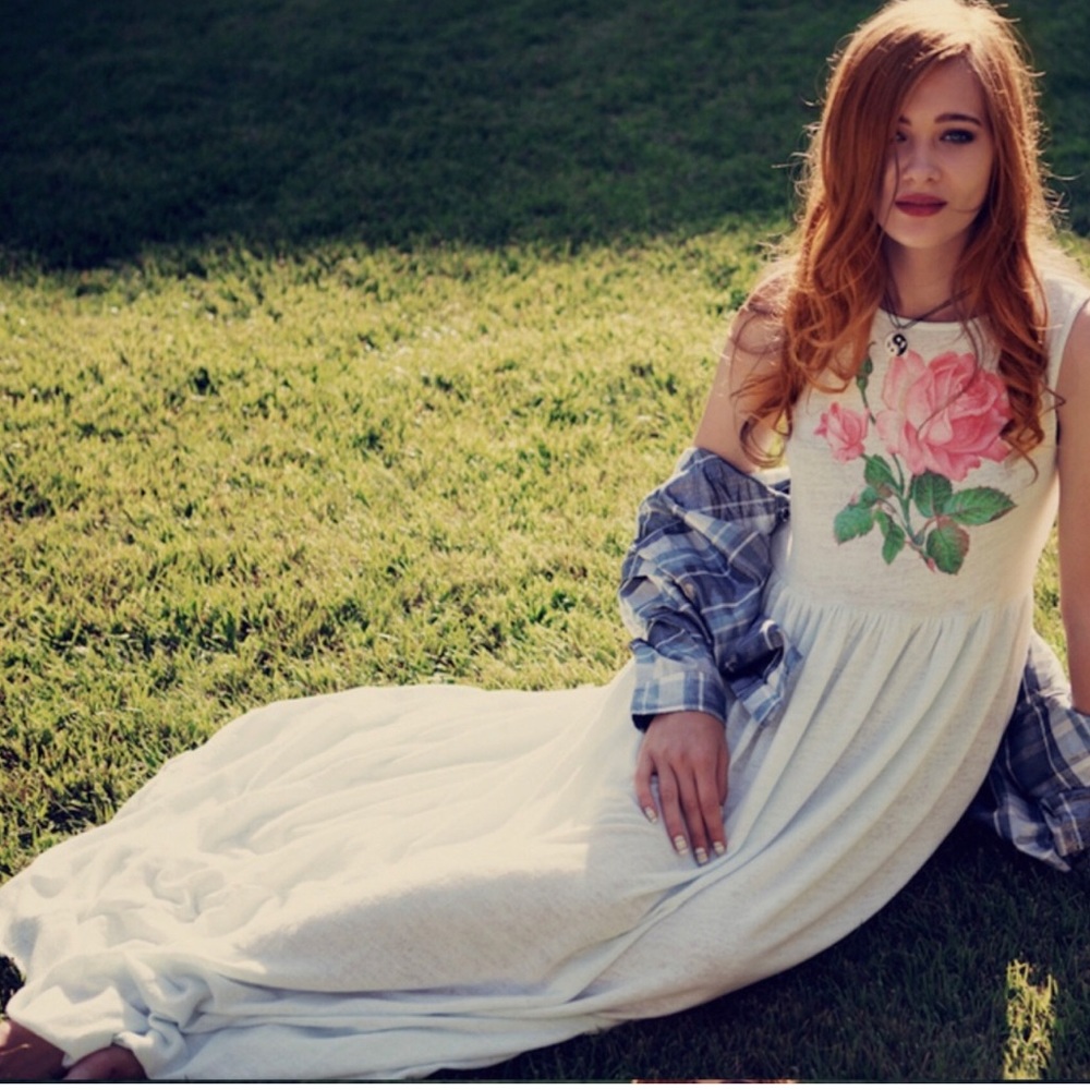 🌷Wild fox valley girl rose maxi dress🌷